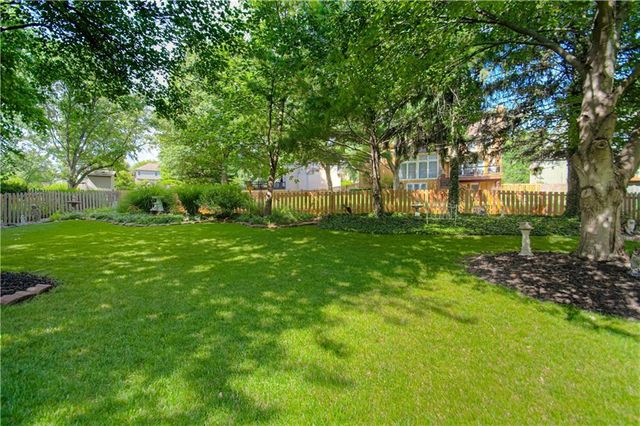 12814 Bond Street, Overland Park, KS 66213