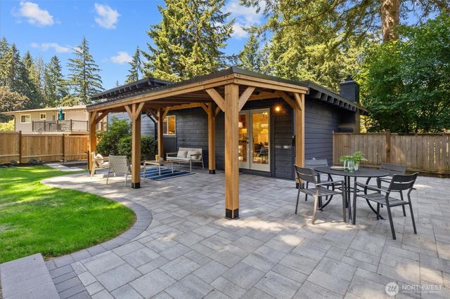 14284 120th Place NE, Kirkland, WA 98034