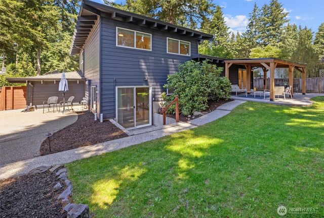 14284 120th Place NE, Kirkland, WA 98034