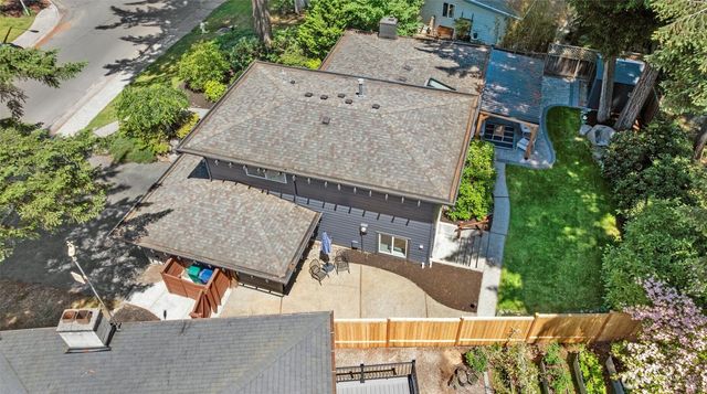 14284 120th Place NE, Kirkland, WA 98034