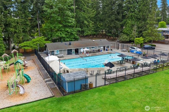 14284 120th Place NE, Kirkland, WA 98034