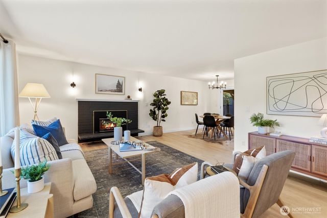 14284 120th Place NE, Kirkland, WA 98034
