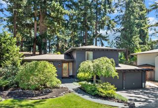 14284 120th Place NE, Kirkland, WA 98034