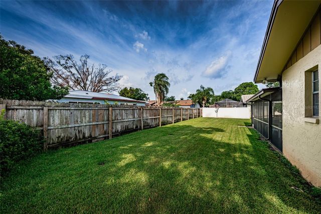 11794 96TH PLACE, Seminole, FL 33772