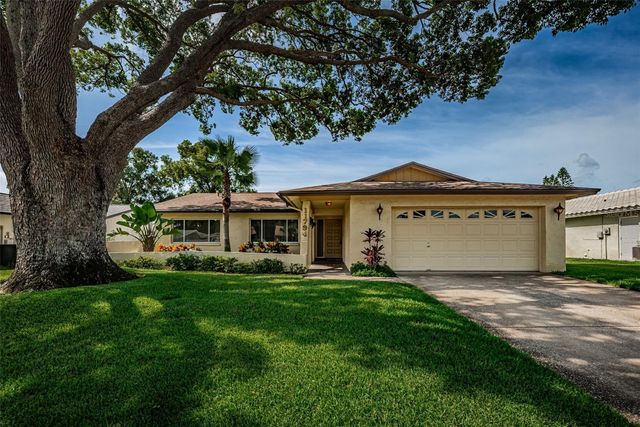 11794 96TH PLACE, Seminole, FL 33772