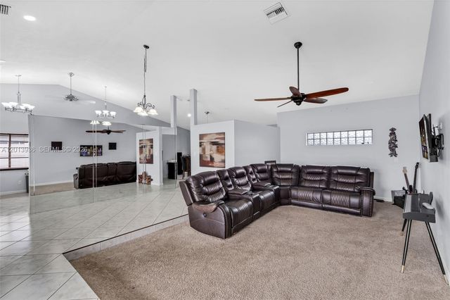 8650 NW 46th Ct, Lauderhill, FL 33351