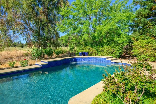 3349 Tourmaline Way, Rescue, CA 95672