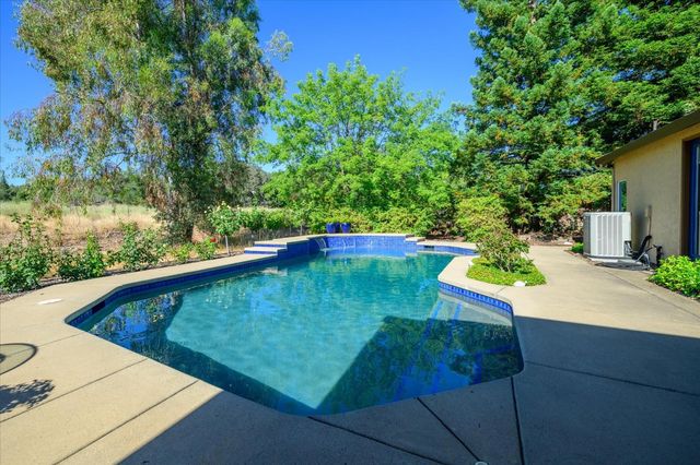 3349 Tourmaline Way, Rescue, CA 95672