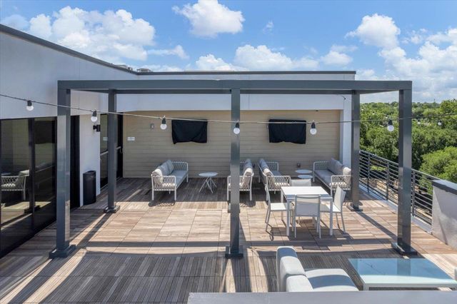 4801 Springdale RD 1402, Austin, TX 78723