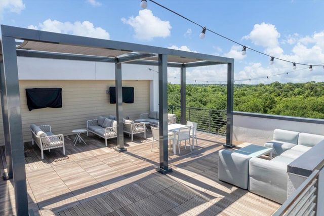 4801 Springdale RD 1402, Austin, TX 78723