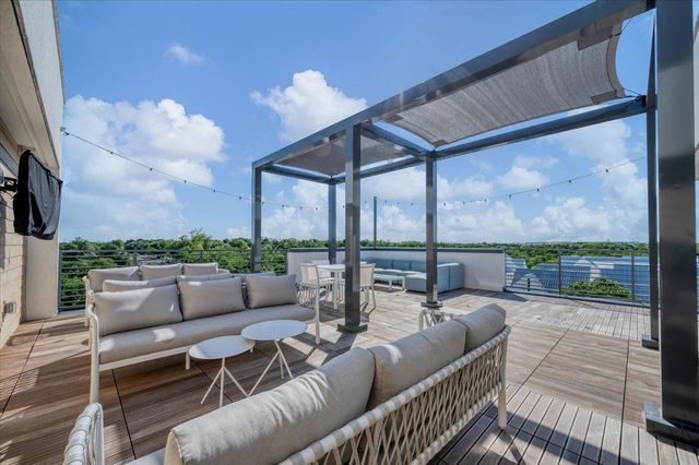 4801 Springdale RD 1402, Austin, TX 78723