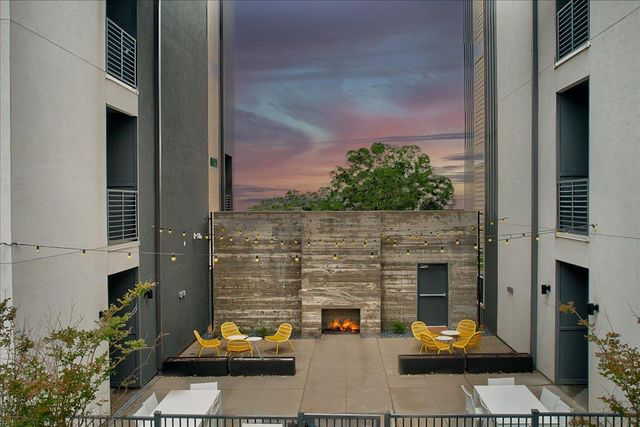 4801 Springdale RD 1402, Austin, TX 78723