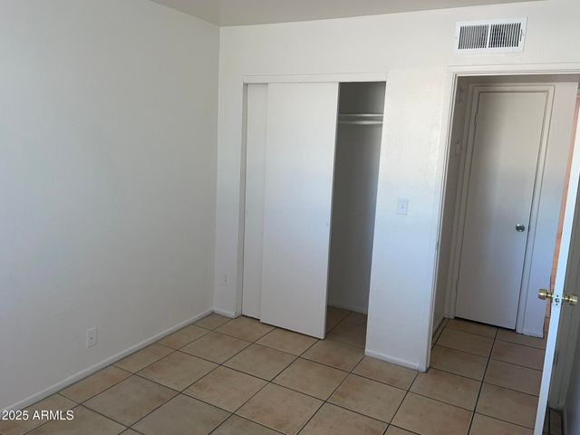 2002 E Sweetwater Avenue 108, Phoenix, AZ 85022