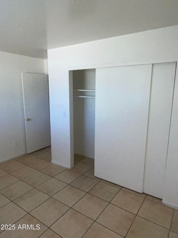 2002 E Sweetwater Avenue 108, Phoenix, AZ 85022