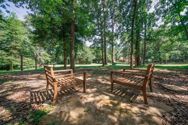 234 Spring Lake Knoll, Holly Lake Ranch, TX 75765