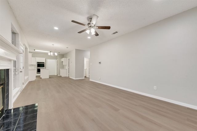 3623 Palmer Court, Arlington, TX 76014