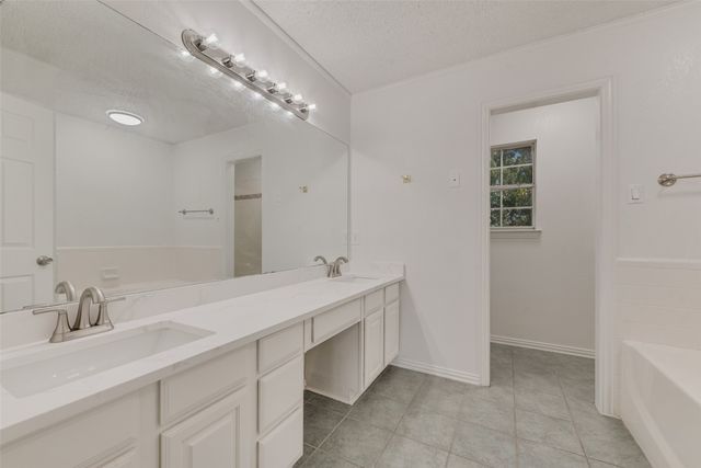 3623 Palmer Court, Arlington, TX 76014