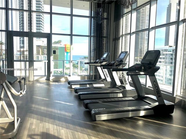 4010 S Ocean Drive T4302, Hollywood, FL 33019