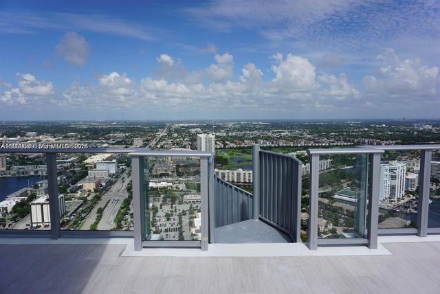 4010 S Ocean Drive T4302, Hollywood, FL 33019