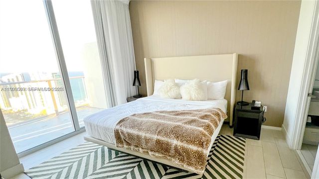 4010 S Ocean Drive T4302, Hollywood, FL 33019