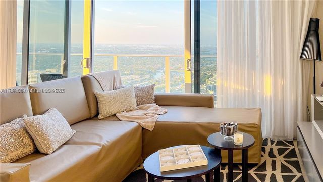 4010 S Ocean Drive T4302, Hollywood, FL 33019