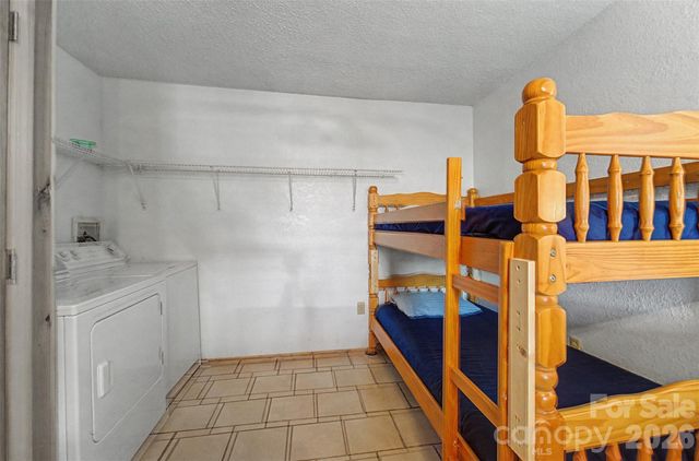 306 Forget Me Not Lane, Whittier, NC 28789