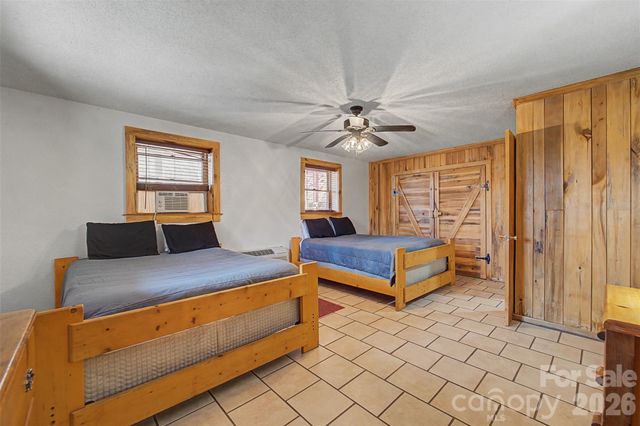 306 Forget Me Not Lane, Whittier, NC 28789