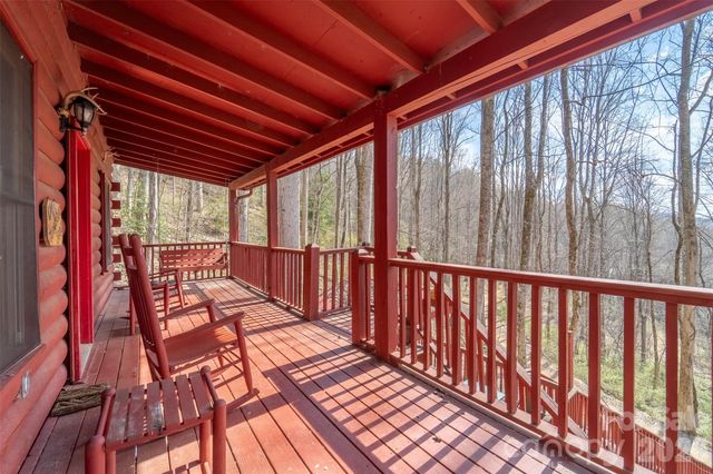306 Forget Me Not Lane, Whittier, NC 28789