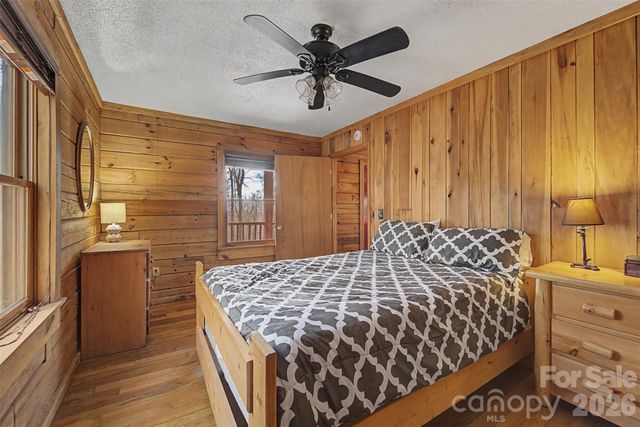 306 Forget Me Not Lane, Whittier, NC 28789