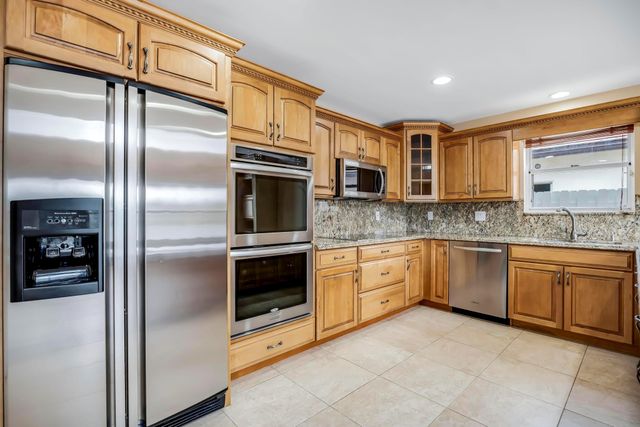 936 NW 132nd Avenue, Sunrise, FL 33325