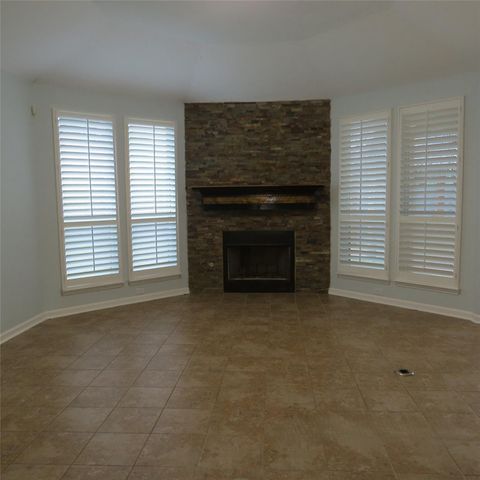 3802 Elderberry Drive, Dickinson, TX 77539