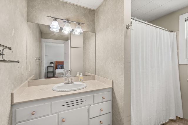 2653 Scenic Avenue, Central Point, OR 97502