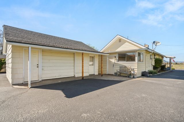 2653 Scenic Avenue, Central Point, OR 97502