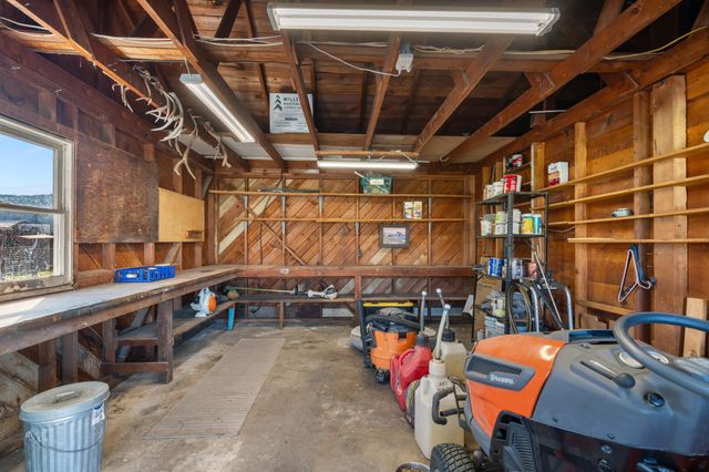 2653 Scenic Avenue, Central Point, OR 97502