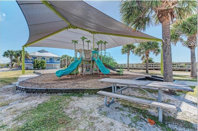 10435 PENDLETON AVENUE, Englewood, FL 34224