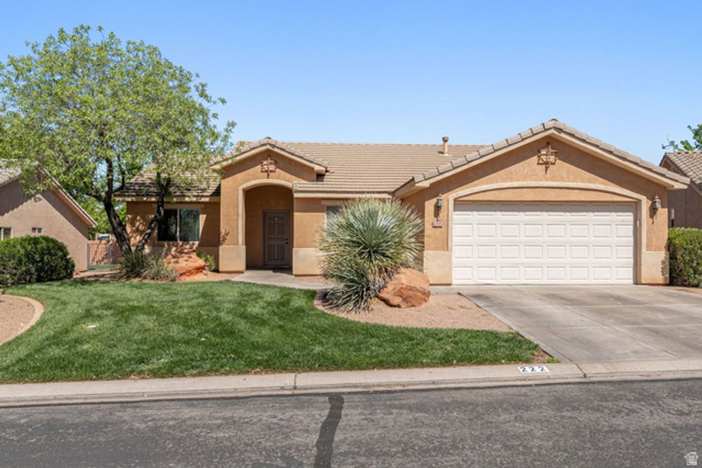 Image 1 of property listing at 1630 E 2450 S #222, St. George, UT 84790