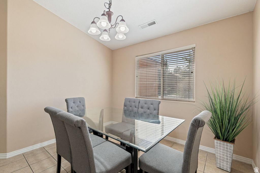 Image 12 of property listing at 1630 E 2450 S #222, St. George, UT 84790