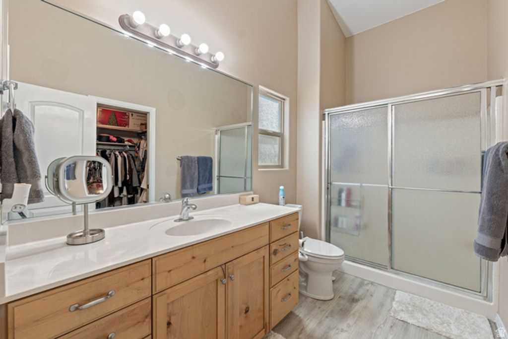 Image 14 of property listing at 1630 E 2450 S #222, St. George, UT 84790