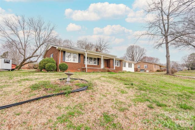 2926 Lake Drive, Shelby, NC 28152