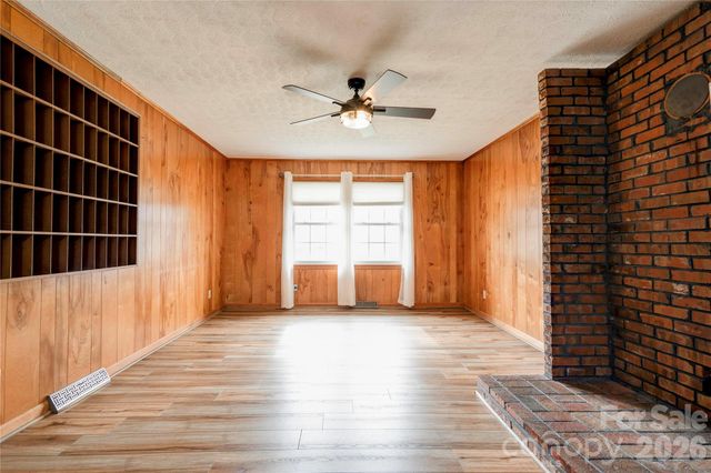 2926 Lake Drive, Shelby, NC 28152