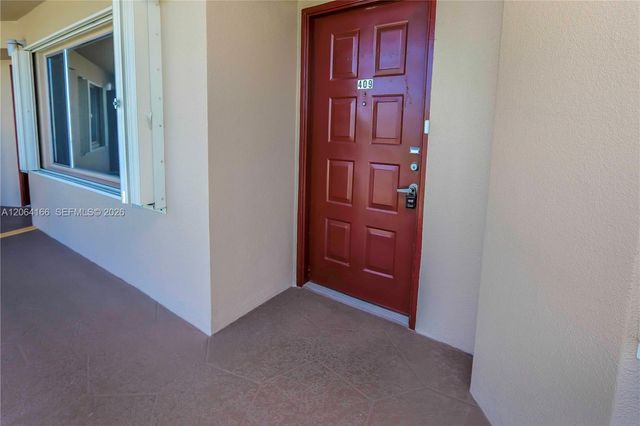 850 SW 138th Ave 409D, Pembroke Pines, FL 33027