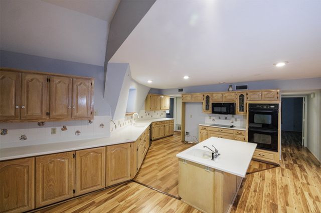 4581 County Road 2624, Caddo Mills, TX 75135