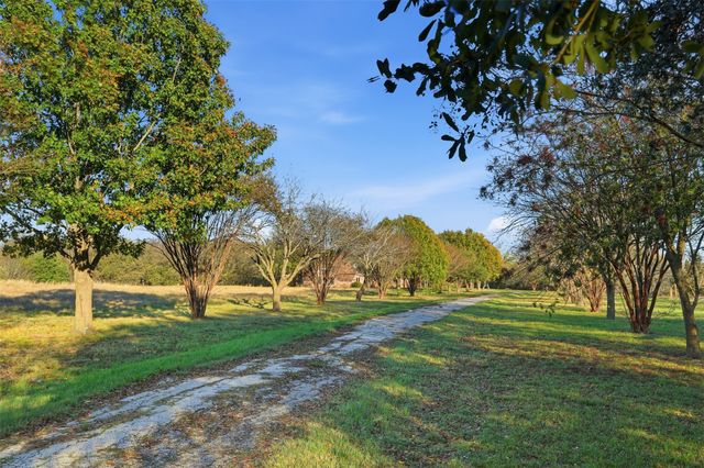 4581 County Road 2624, Caddo Mills, TX 75135