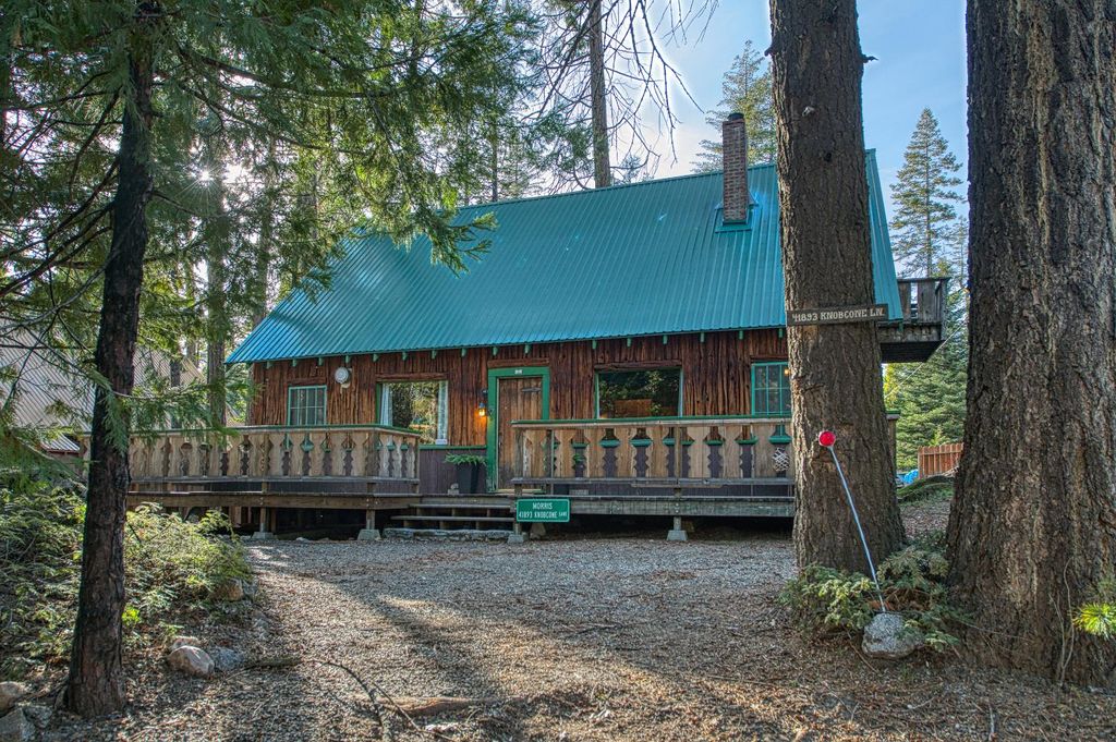Image 1 of property listing at 41893 Knobcone Ln, Shaver Lake, CA 93664