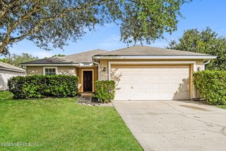 1866 MCGIRTS POINT Boulevard, Jacksonville, FL 32221