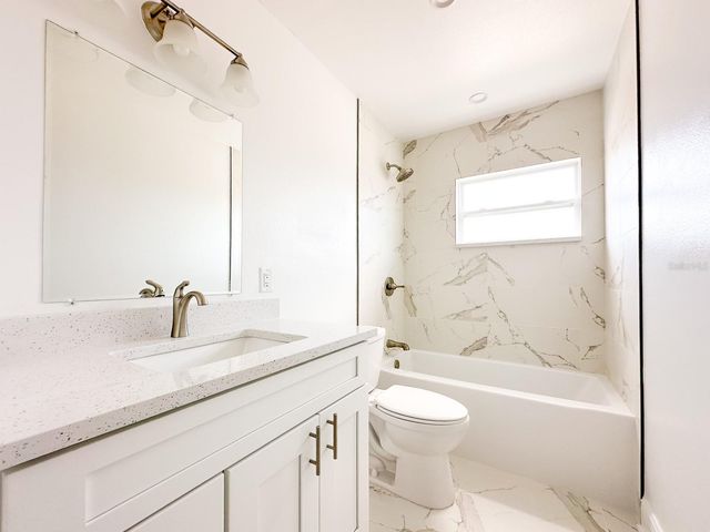 11295 1ST STREET E, Treasure Island, FL 33706