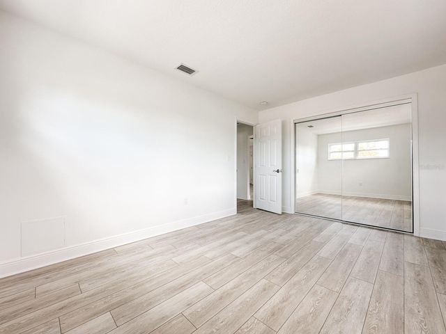 11295 1ST STREET E, Treasure Island, FL 33706