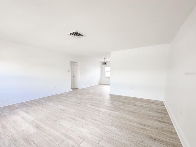 11295 1ST STREET E, Treasure Island, FL 33706