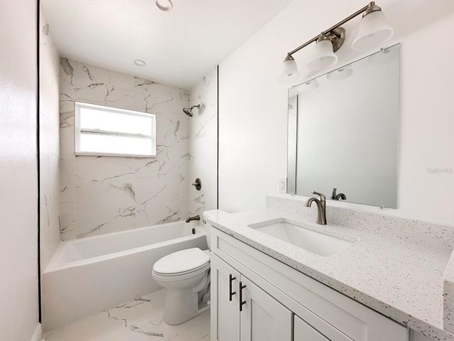 11295 1ST STREET E, Treasure Island, FL 33706