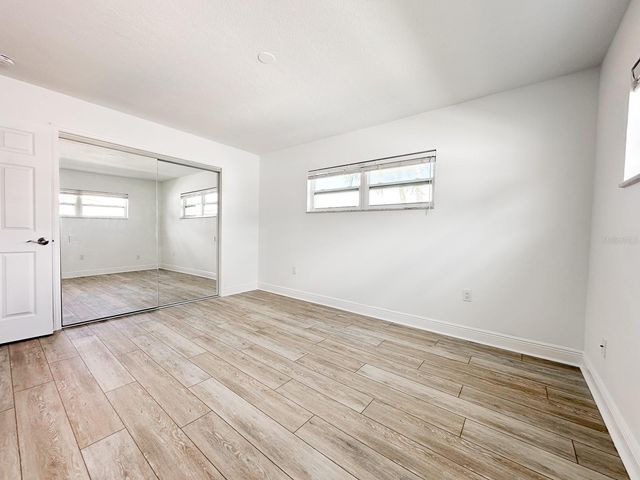 11295 1ST STREET E, Treasure Island, FL 33706